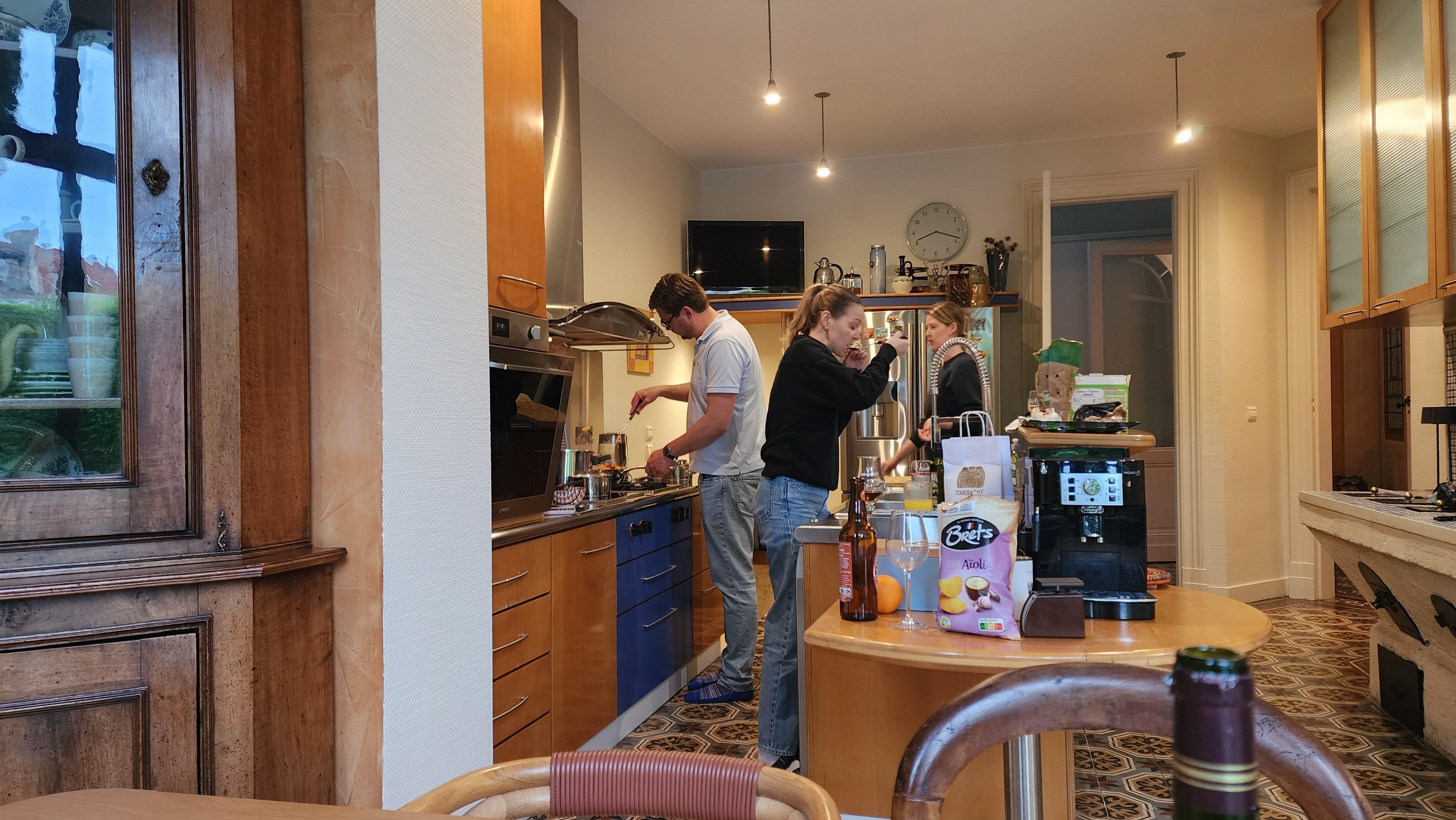 Plenty of room for the chefs in the kitchen!