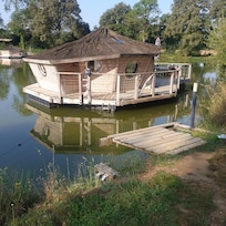 Cabane flottante