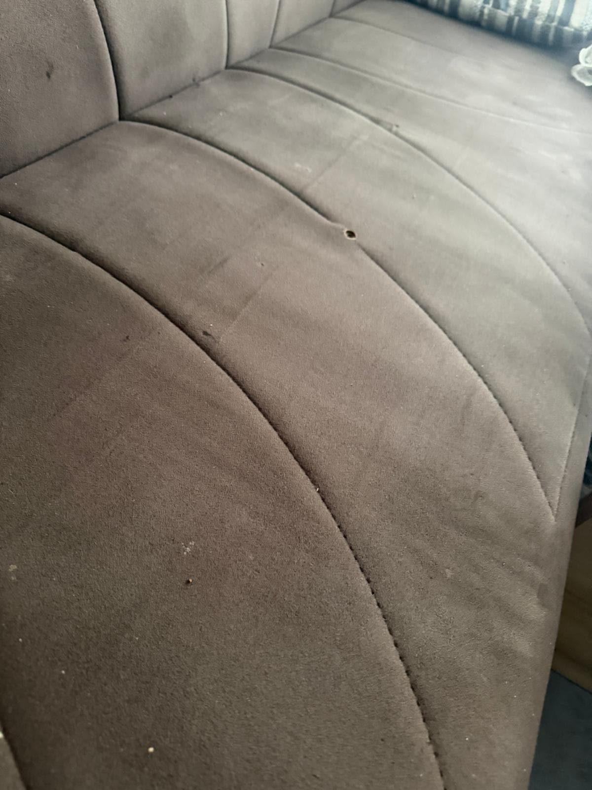 Sofa dreckig