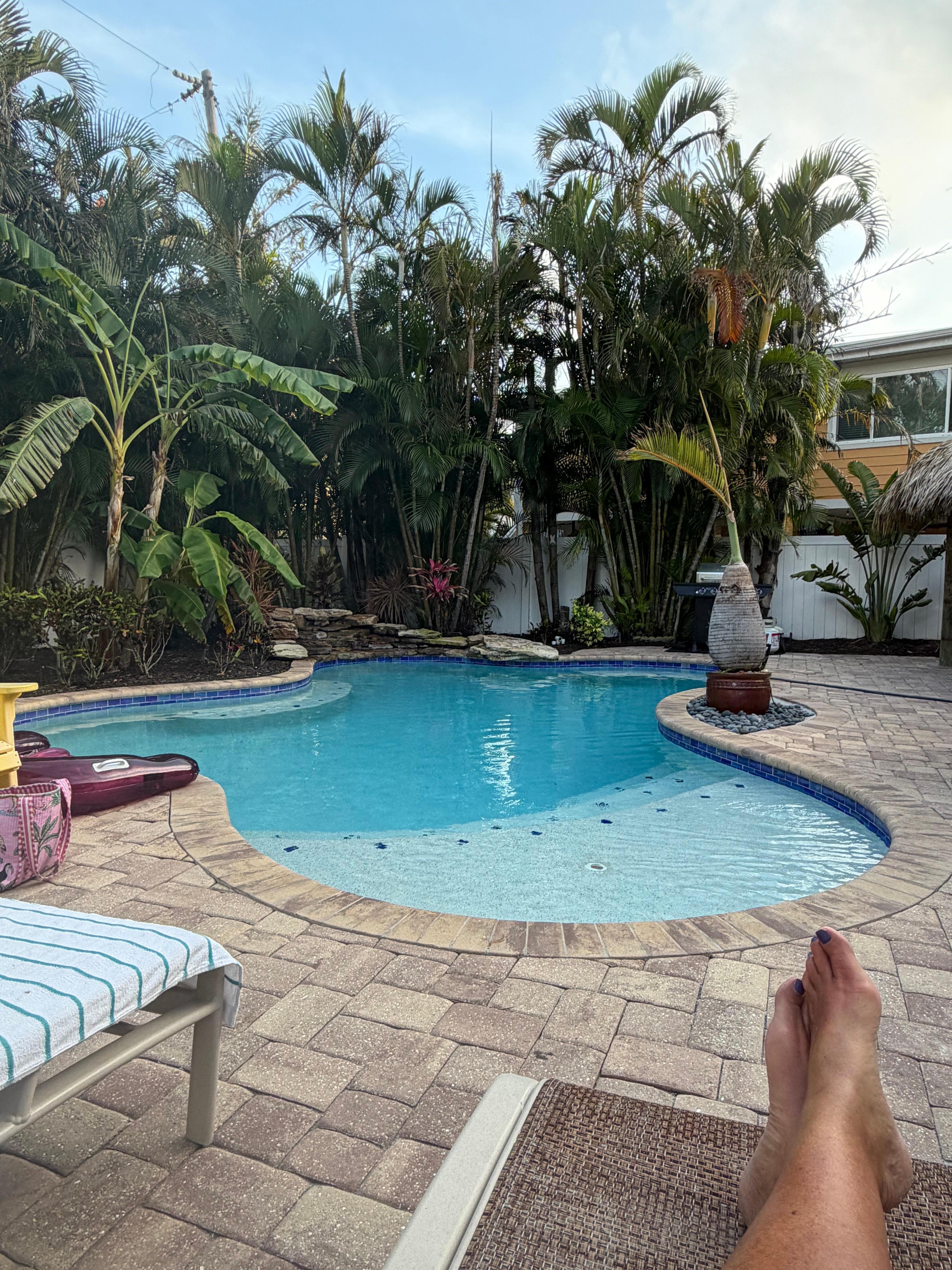 Pool area 