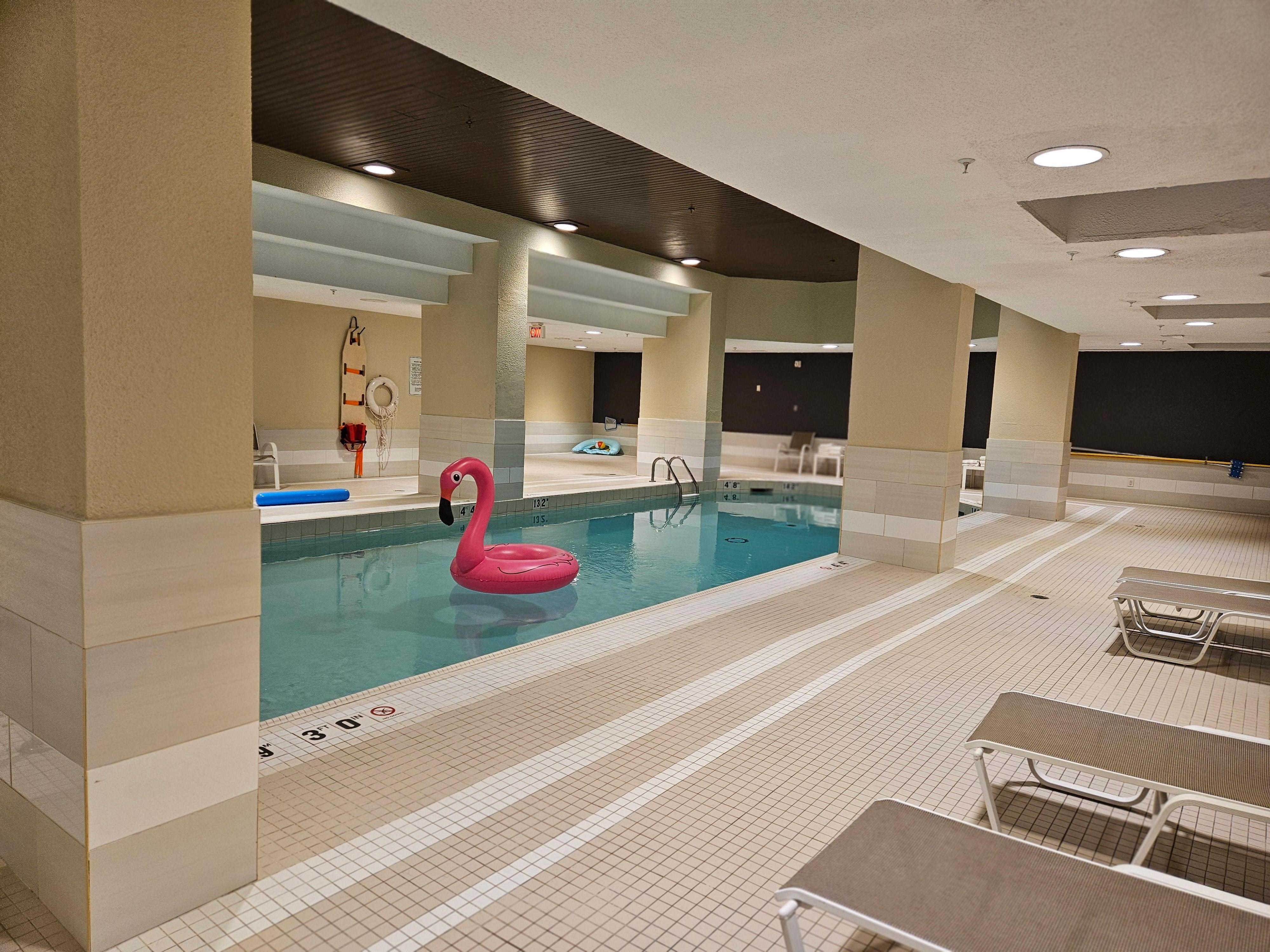 Heated pool ambiance 