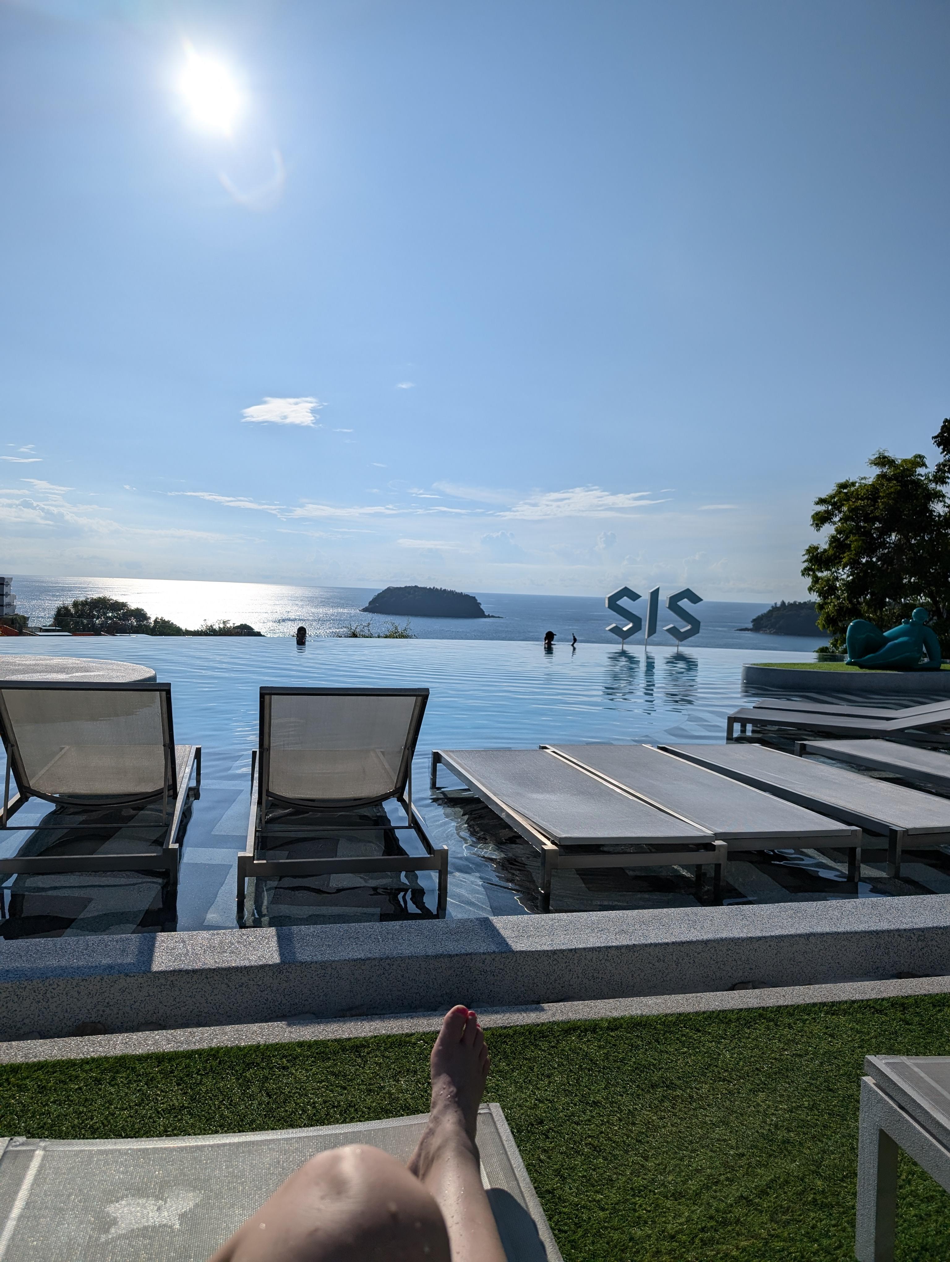 Pool and Ocean view