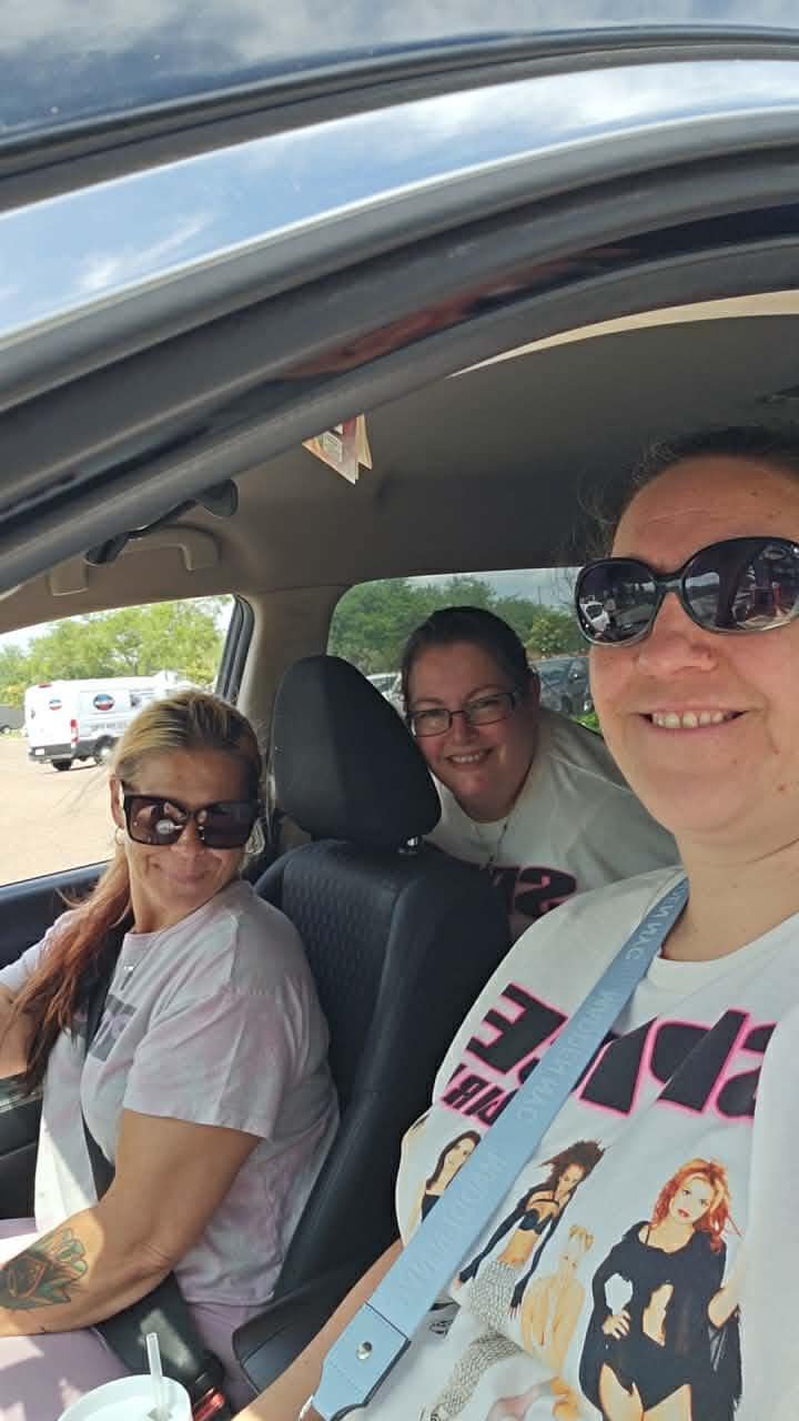 Just us travel nurses!