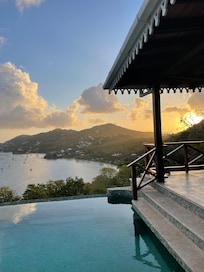 Bequia sunrise 🌅