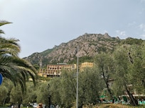 Et kig op på hotellet