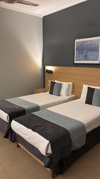 Clean spacious room and comfortable bed/ pillow