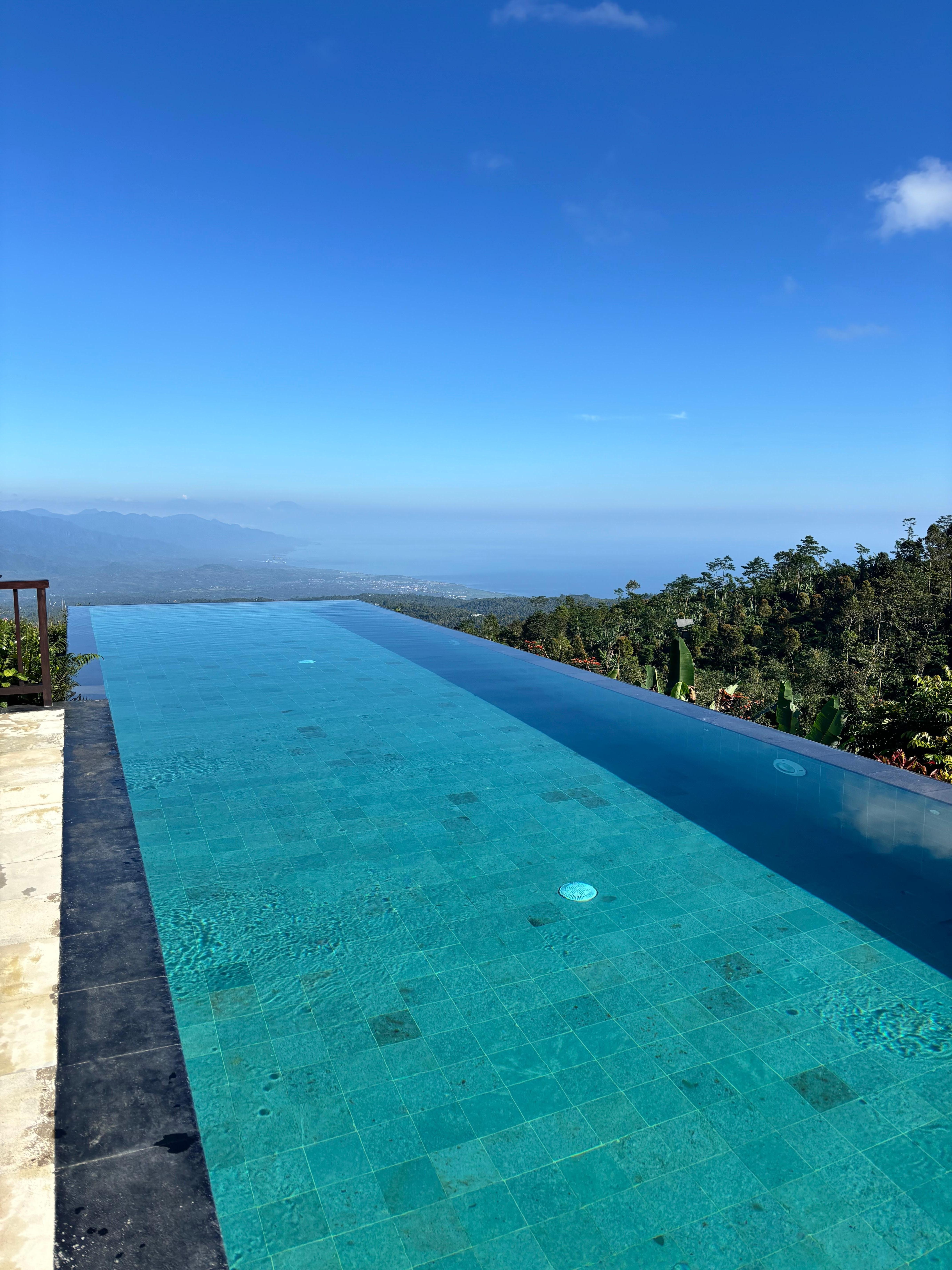Infinitypool
