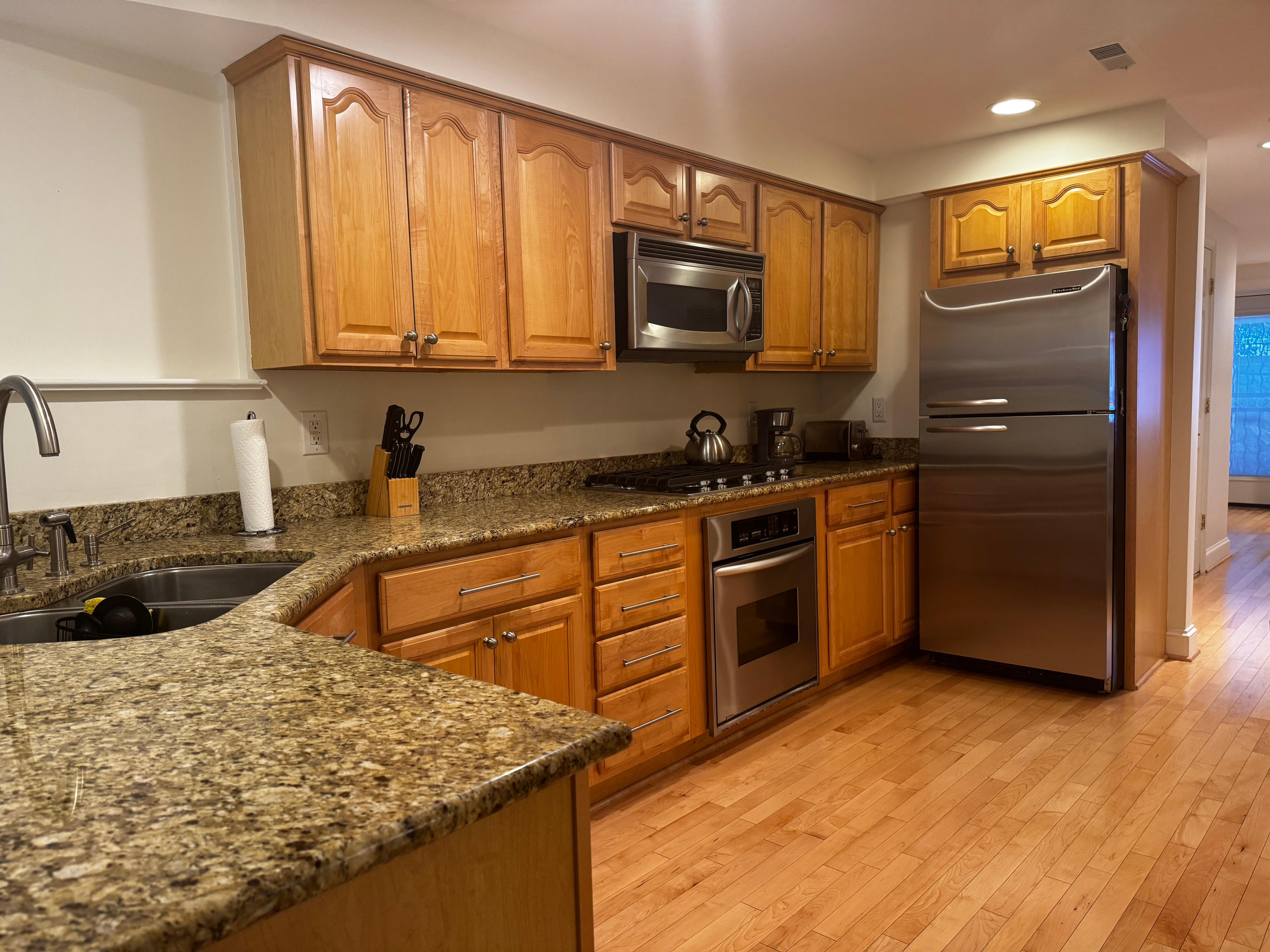 Fully equipped kitchen