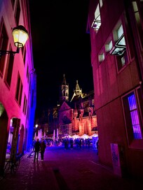 Munsterplatz at night