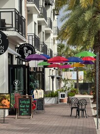 Umbrella Installation on Douglas