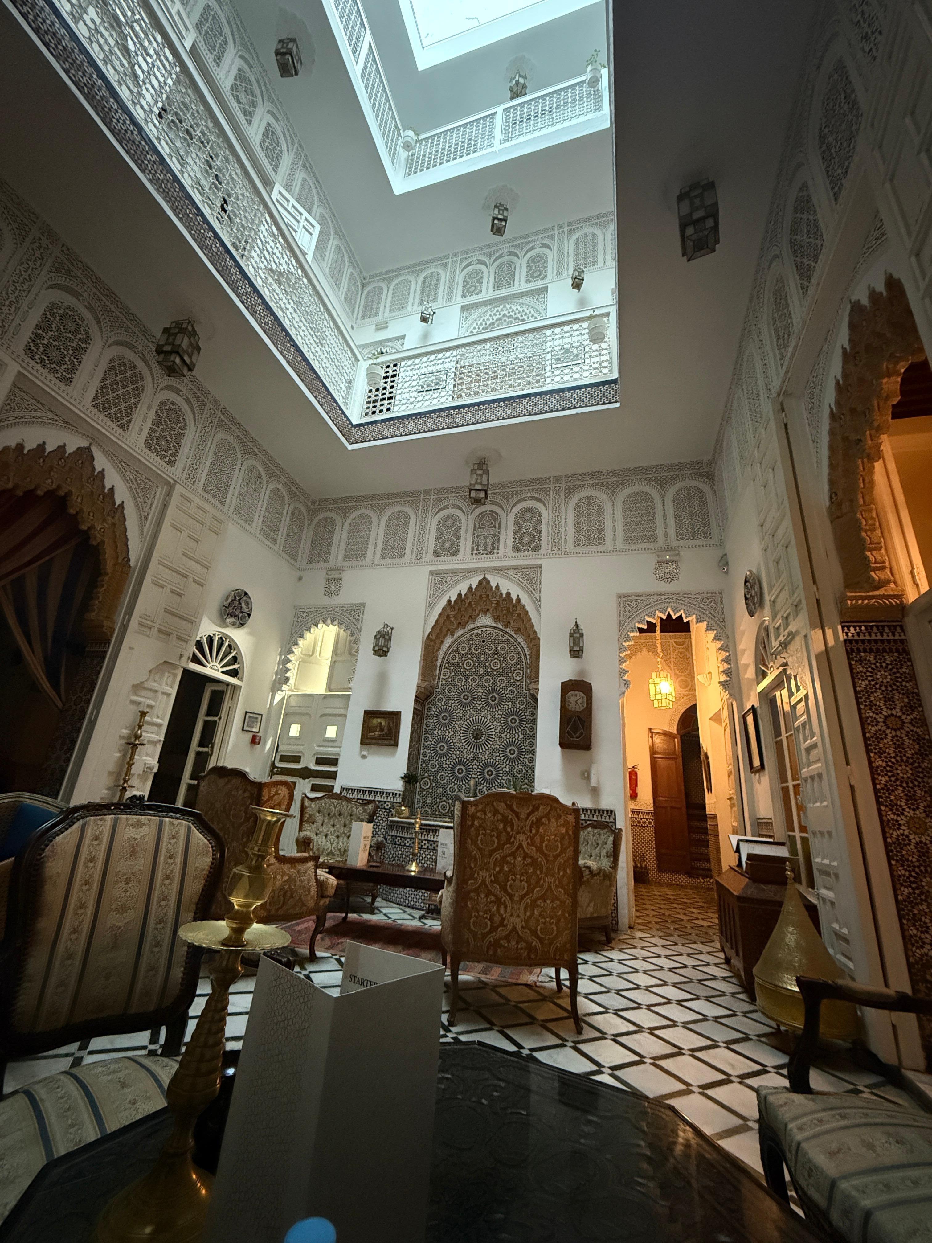 Common area. Great place for breakfast to enjoy the atmosphere of Dar Kika Salam. 