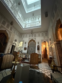 Common area. Great place for breakfast to enjoy the atmosphere of Dar Kika Salam.