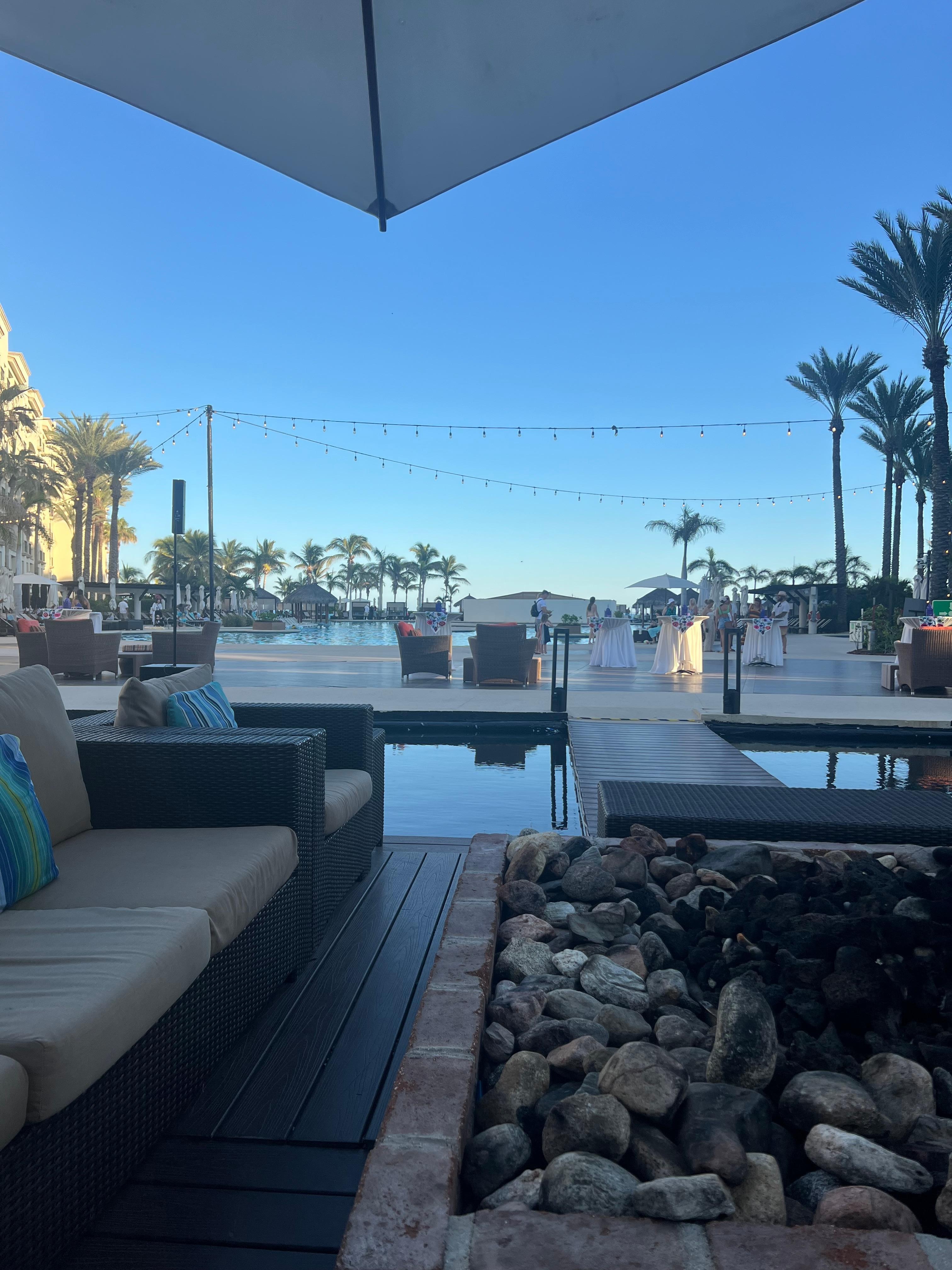 Outdoor seating around pool