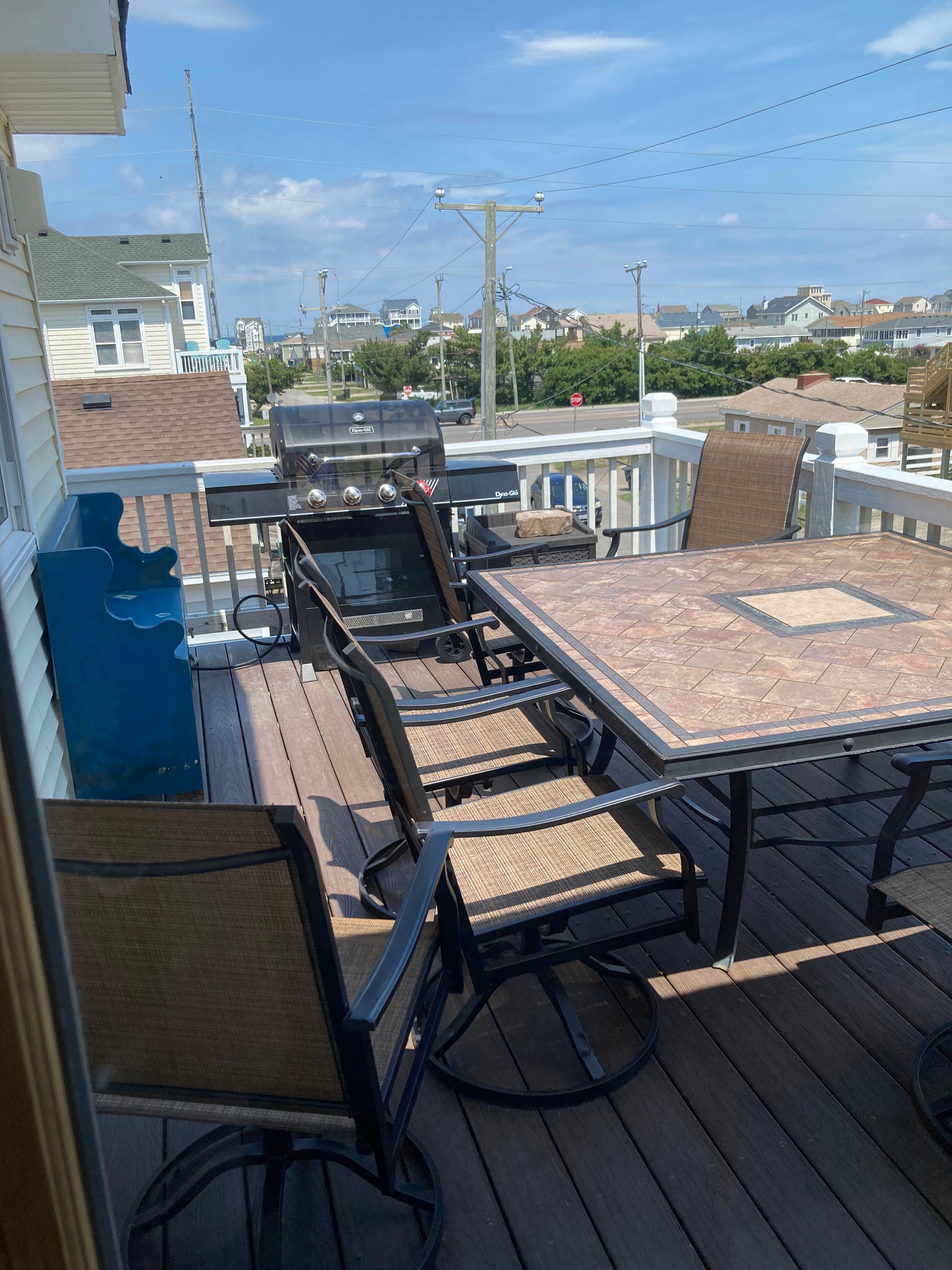 Beautiful deck with gas grill