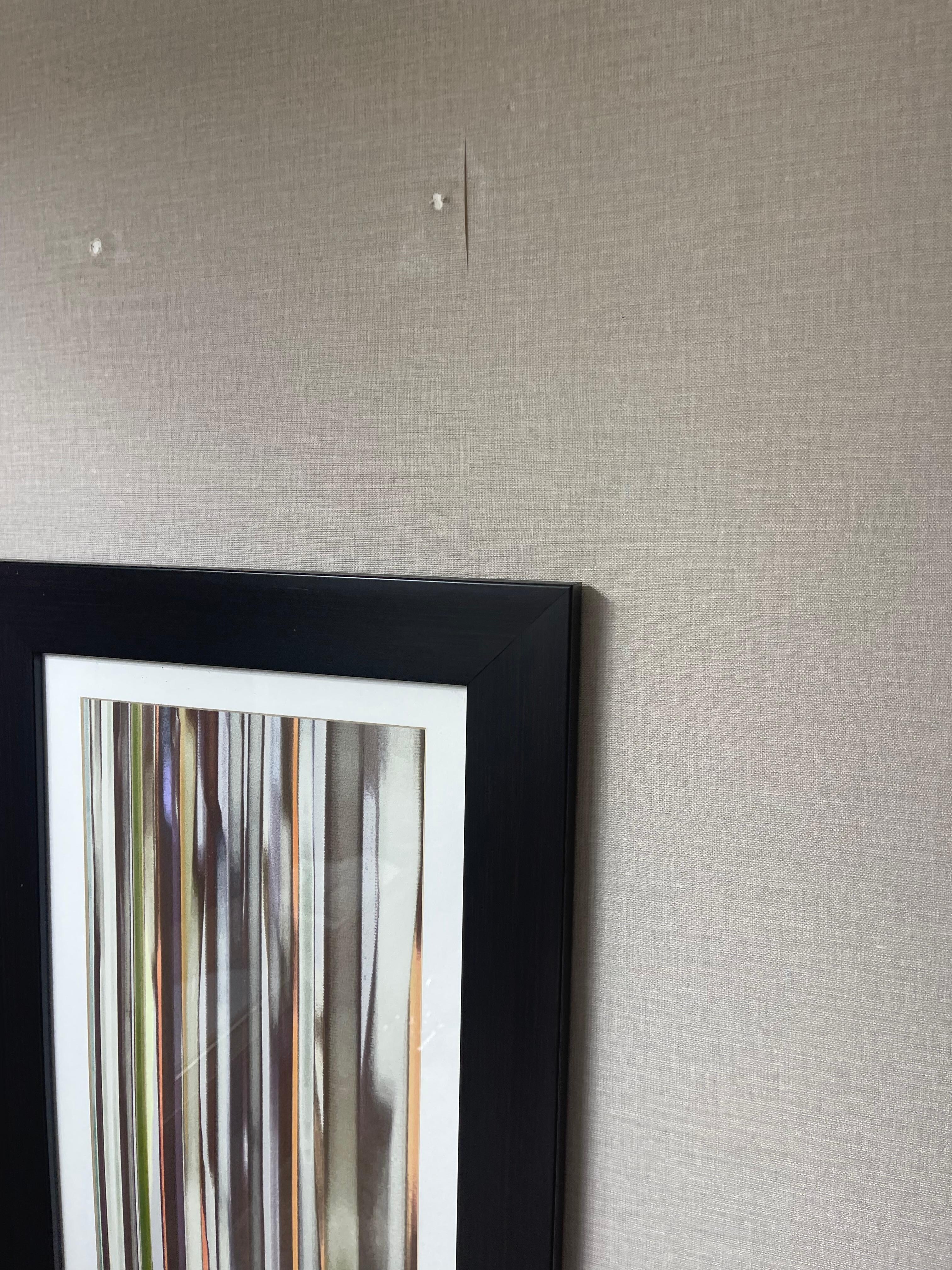 Cracks in wall