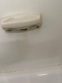 Mold on upper soap holder.