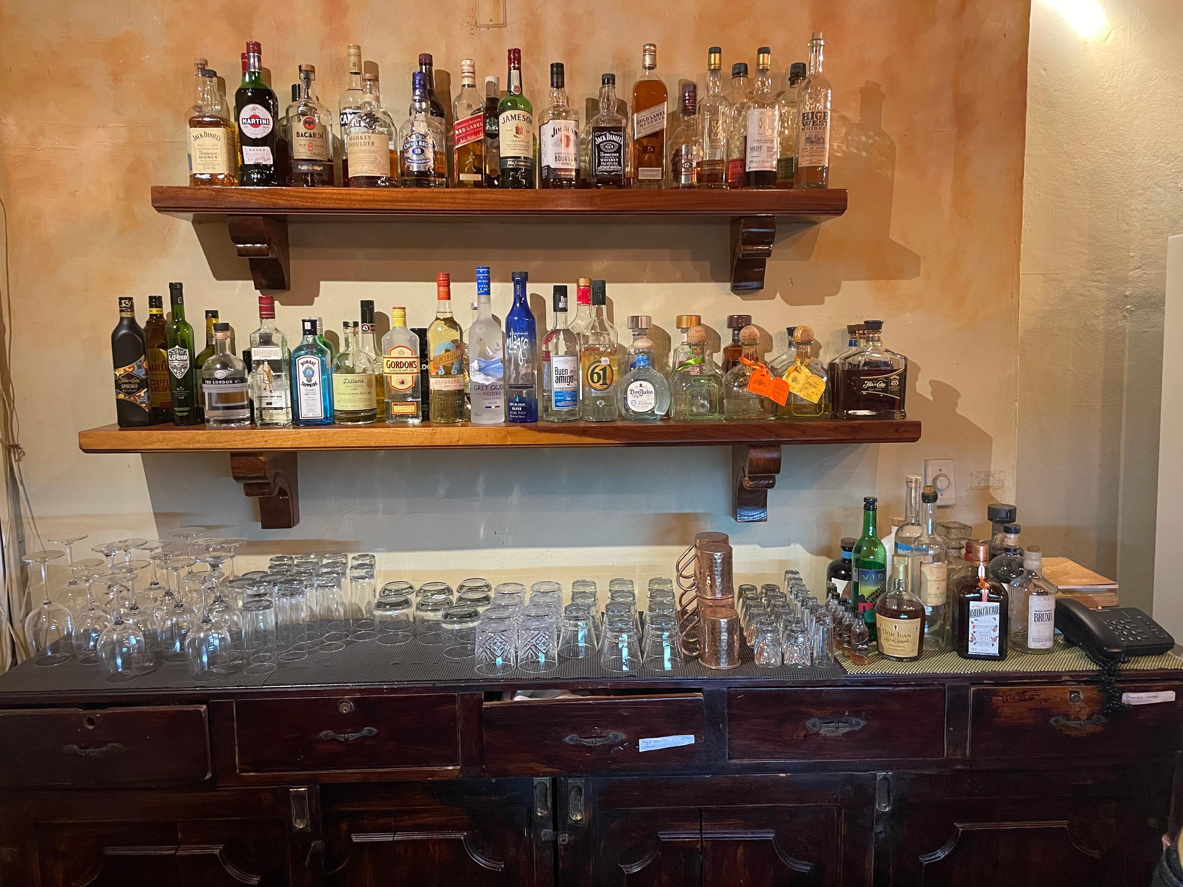 Full bar