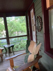 Screen porch