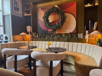 Behagelig lounge før du tar byen for kvelden, evt. etterpå for å slappe av.