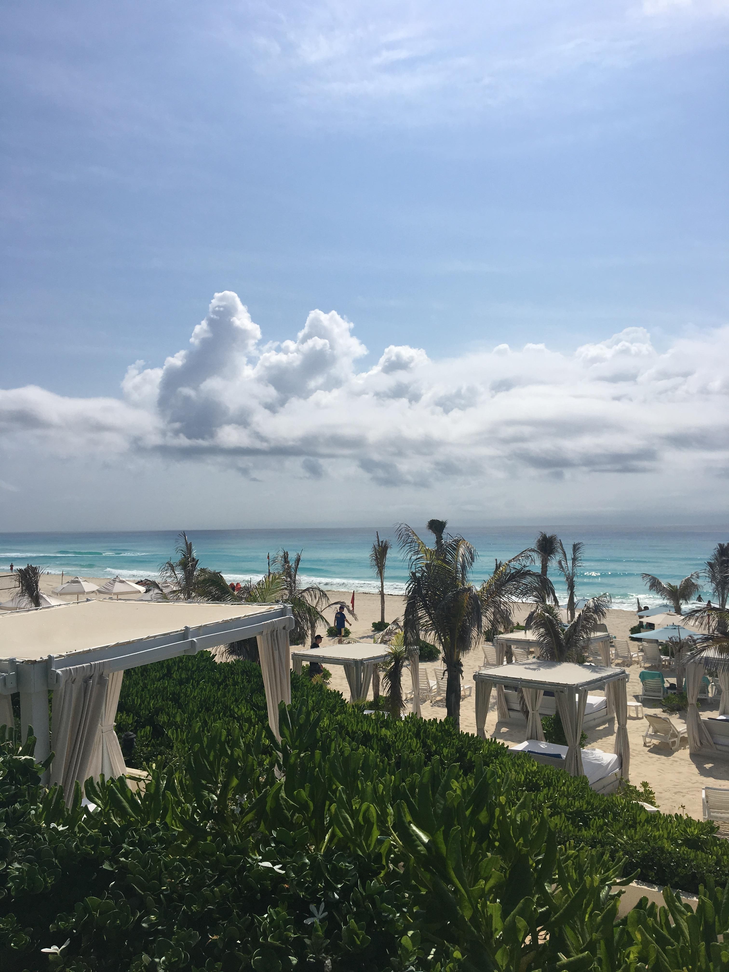 Sea corner lunch view