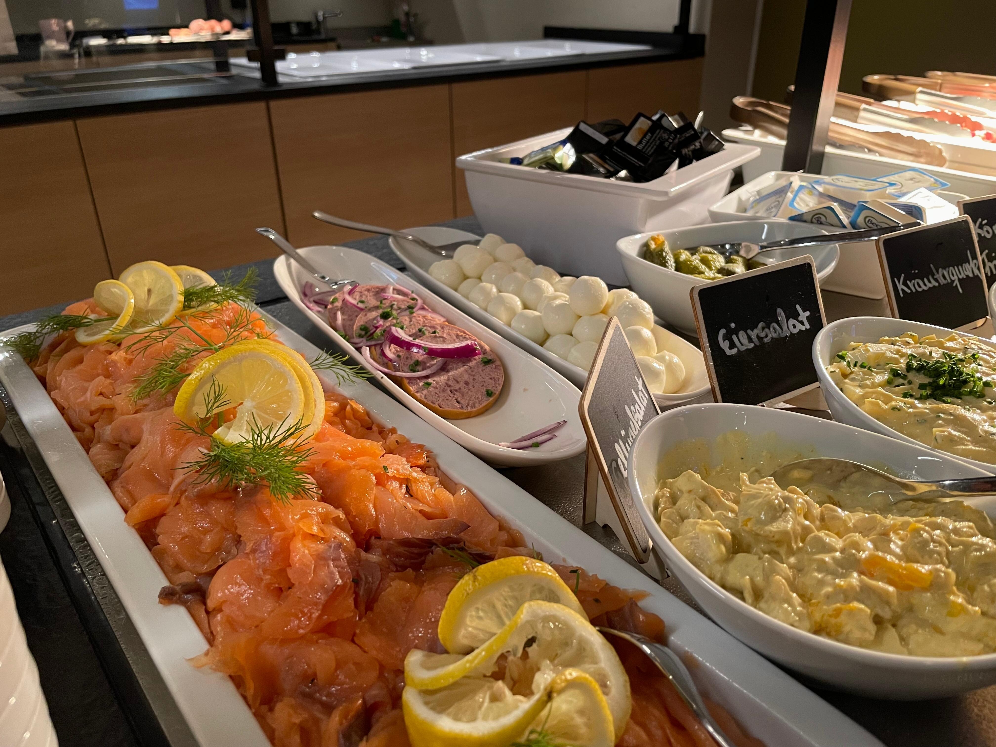 Frühstück, Lachs etc.