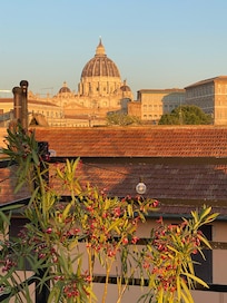 St. Peter’s Basilica is so much closer than my camera makes it seem
