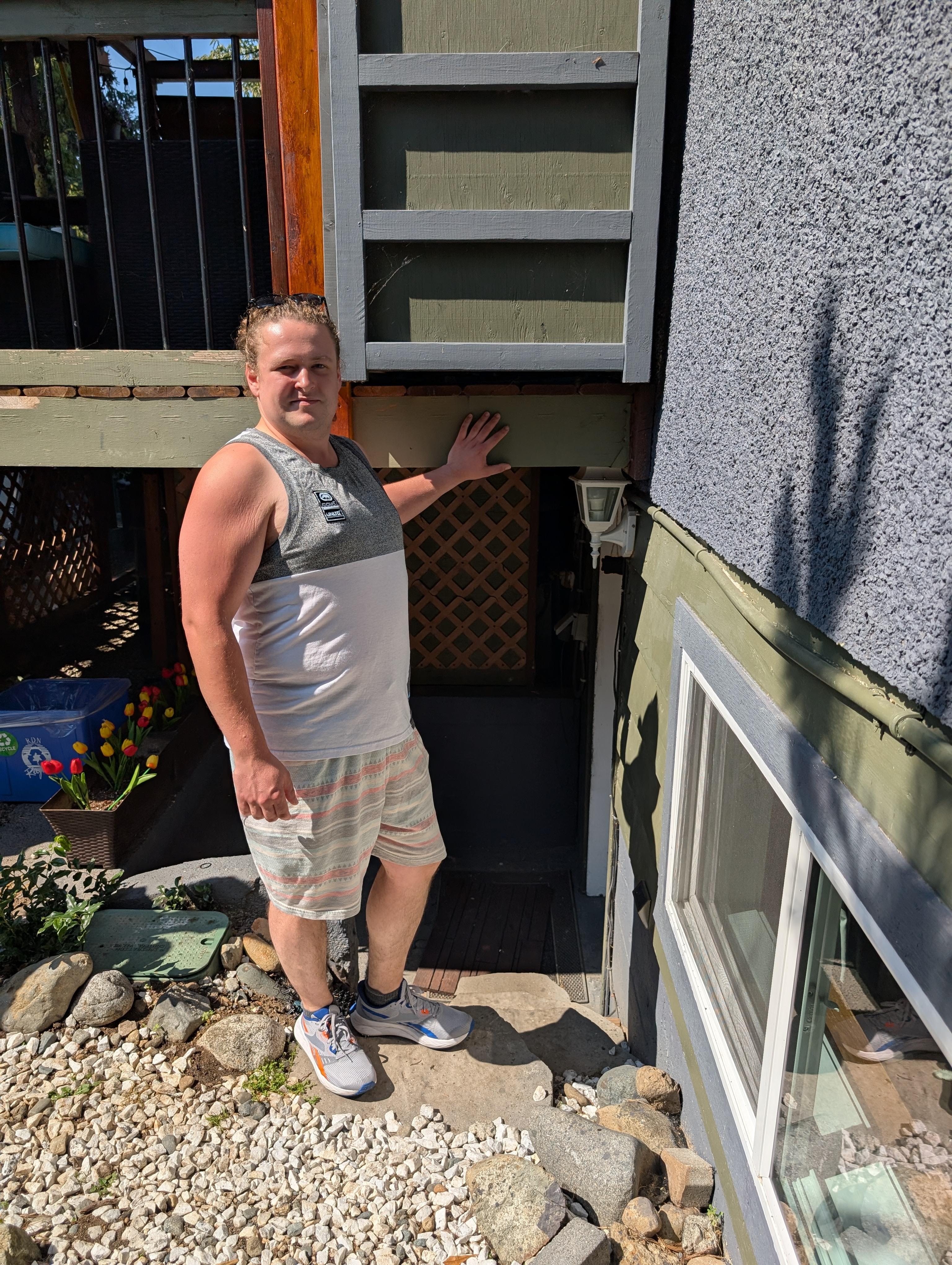 Enter under the host's deck