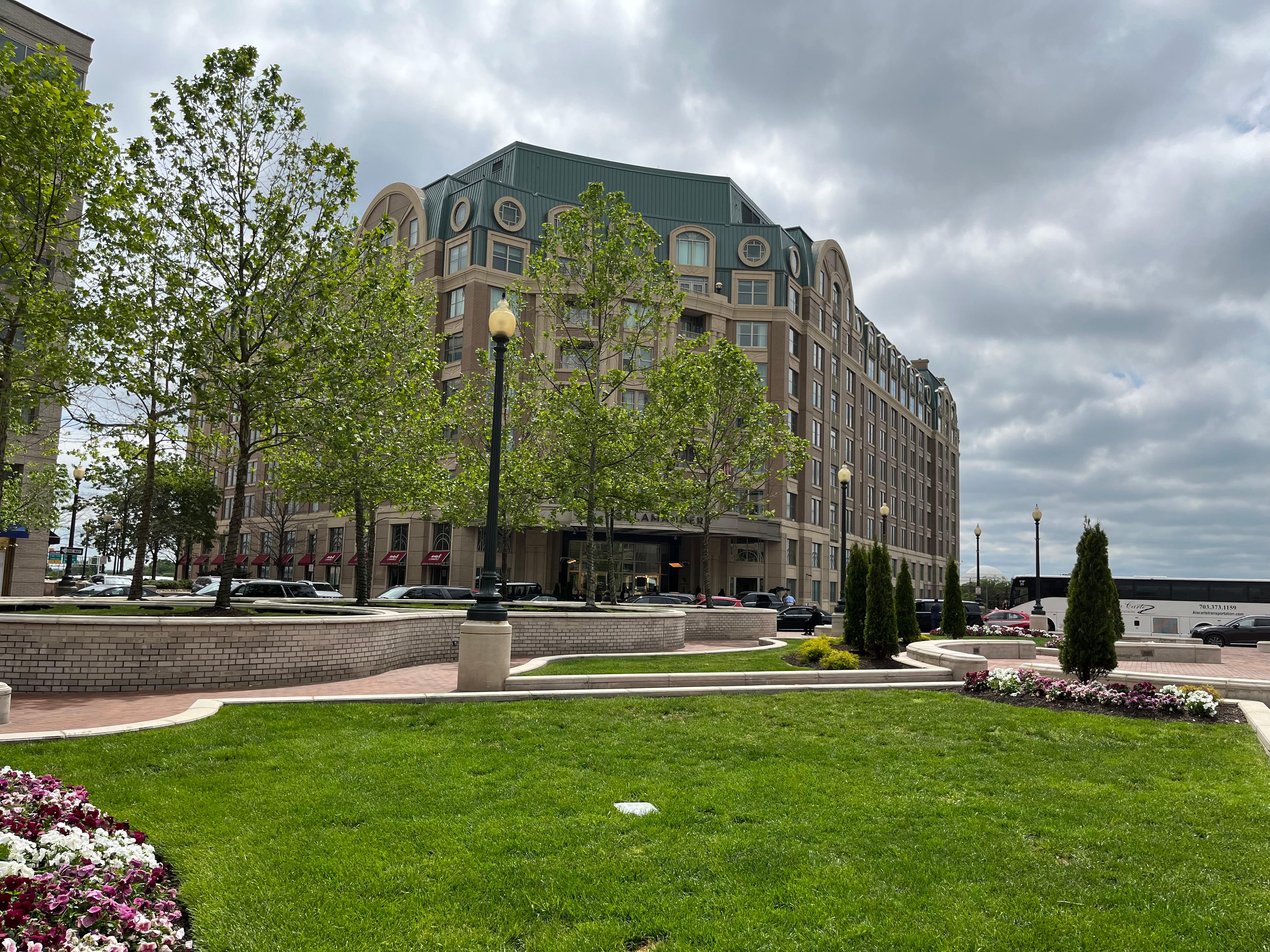 Grounds in front of hotel 