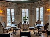 Lovely room where breakfast is available each day! Warm even on a snowy day