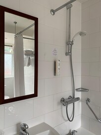 En suite bathroom in standard double room