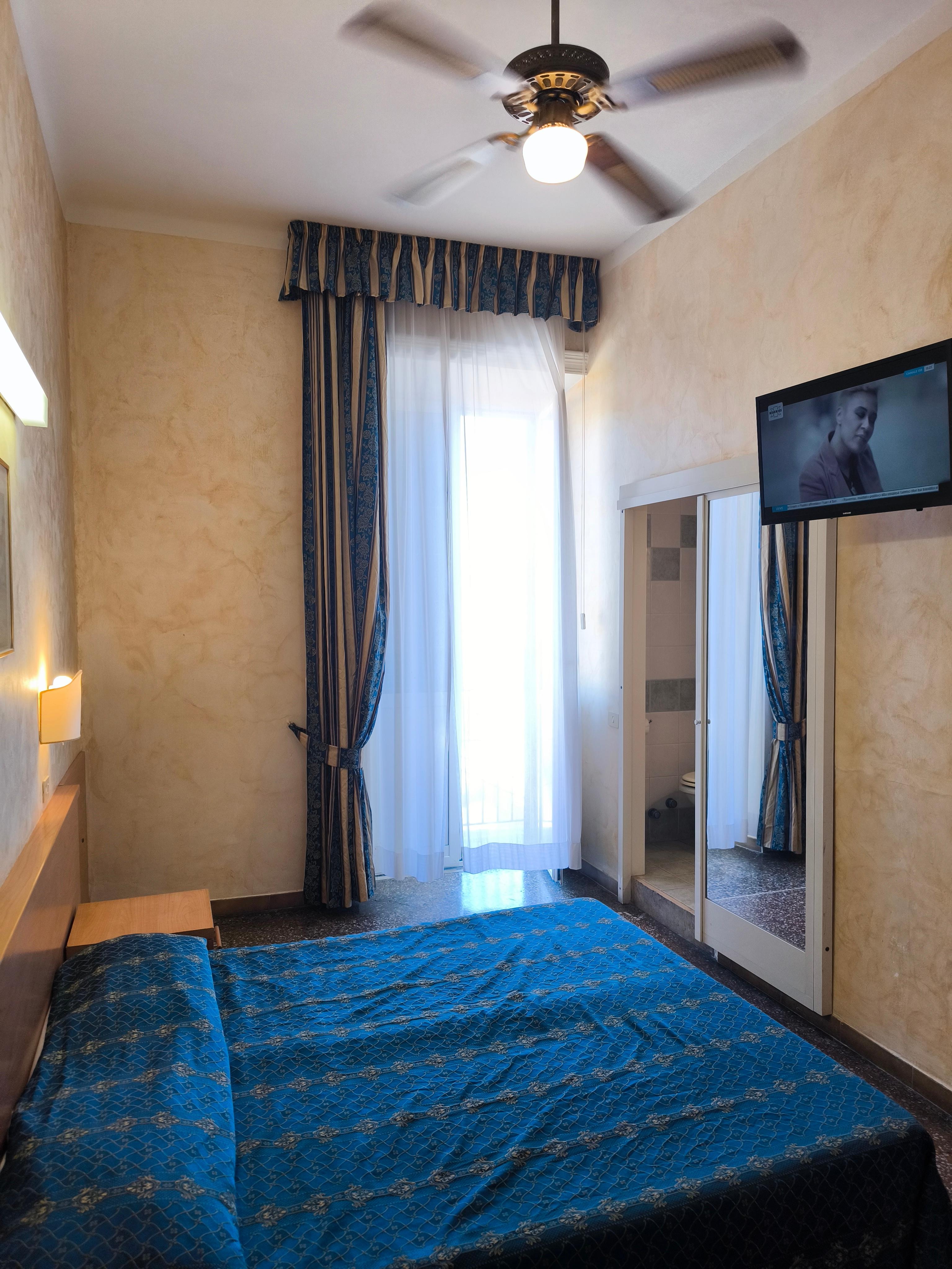 Chambre 206 ...