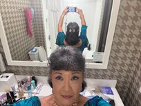 Bathroom was big and clean!!! Well lighted!!!🌷