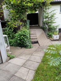 Zwei Treppen die obere ist nicht sichtbar