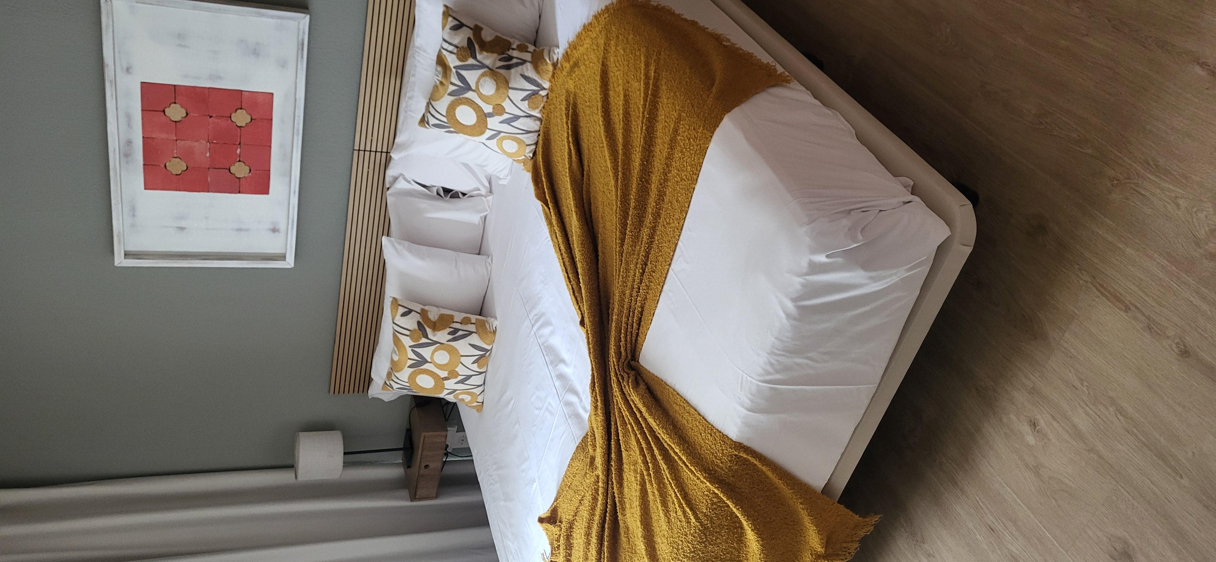 Cama grande y confortable