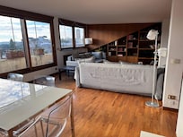 Living area (tv is in the built ins)