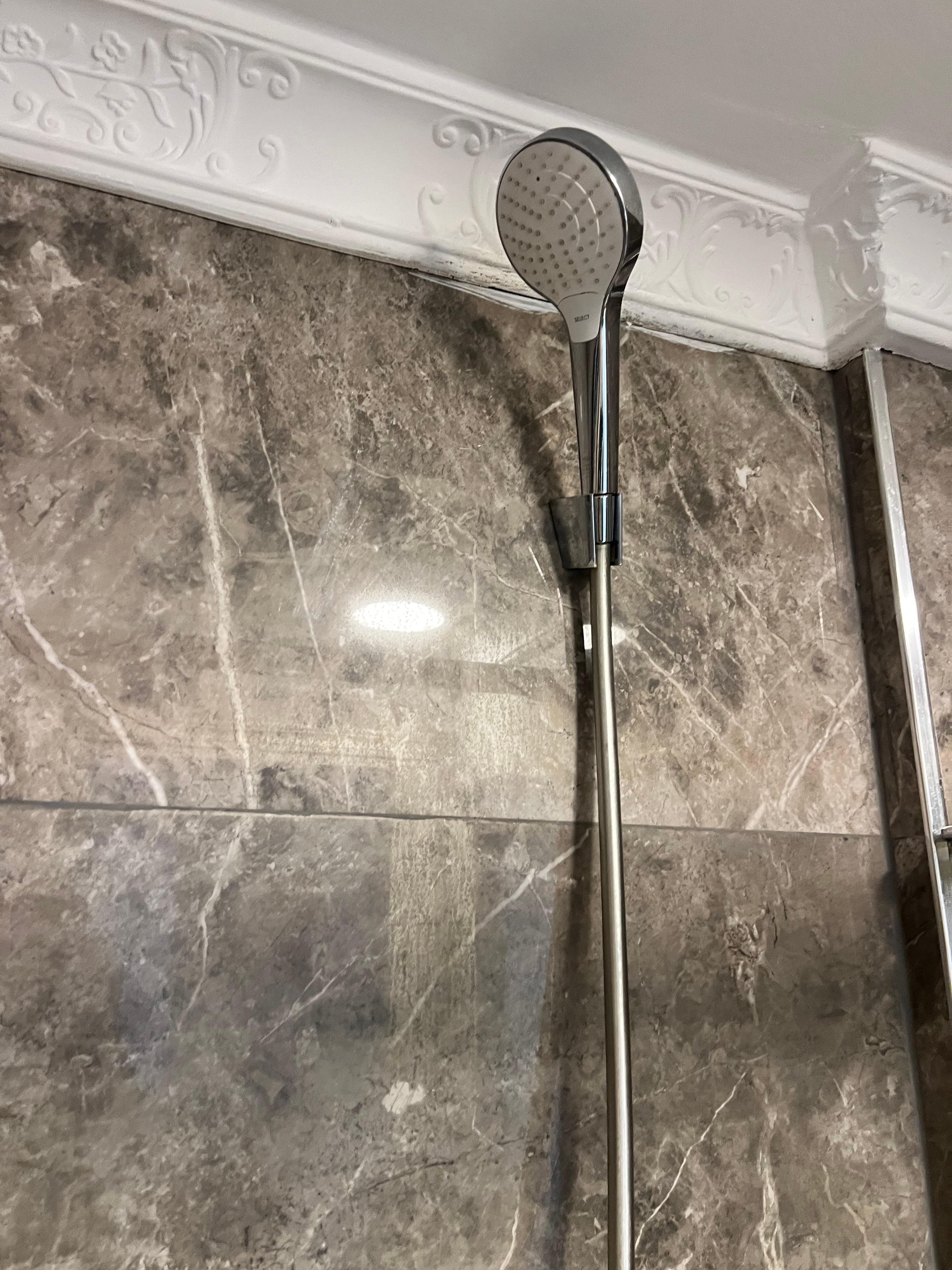 Shower head not correct
