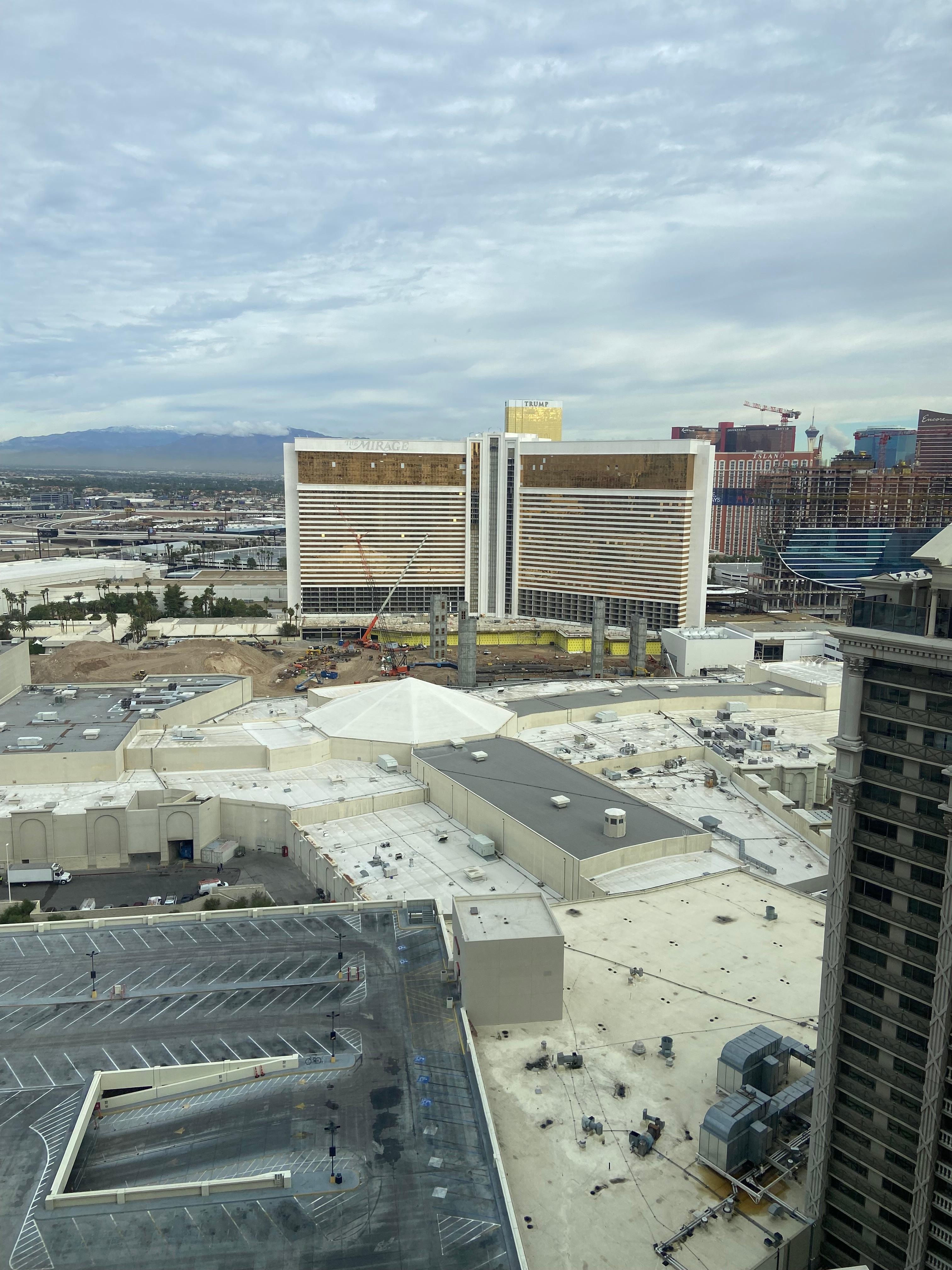 Here is the Las Vegas strip view🤣