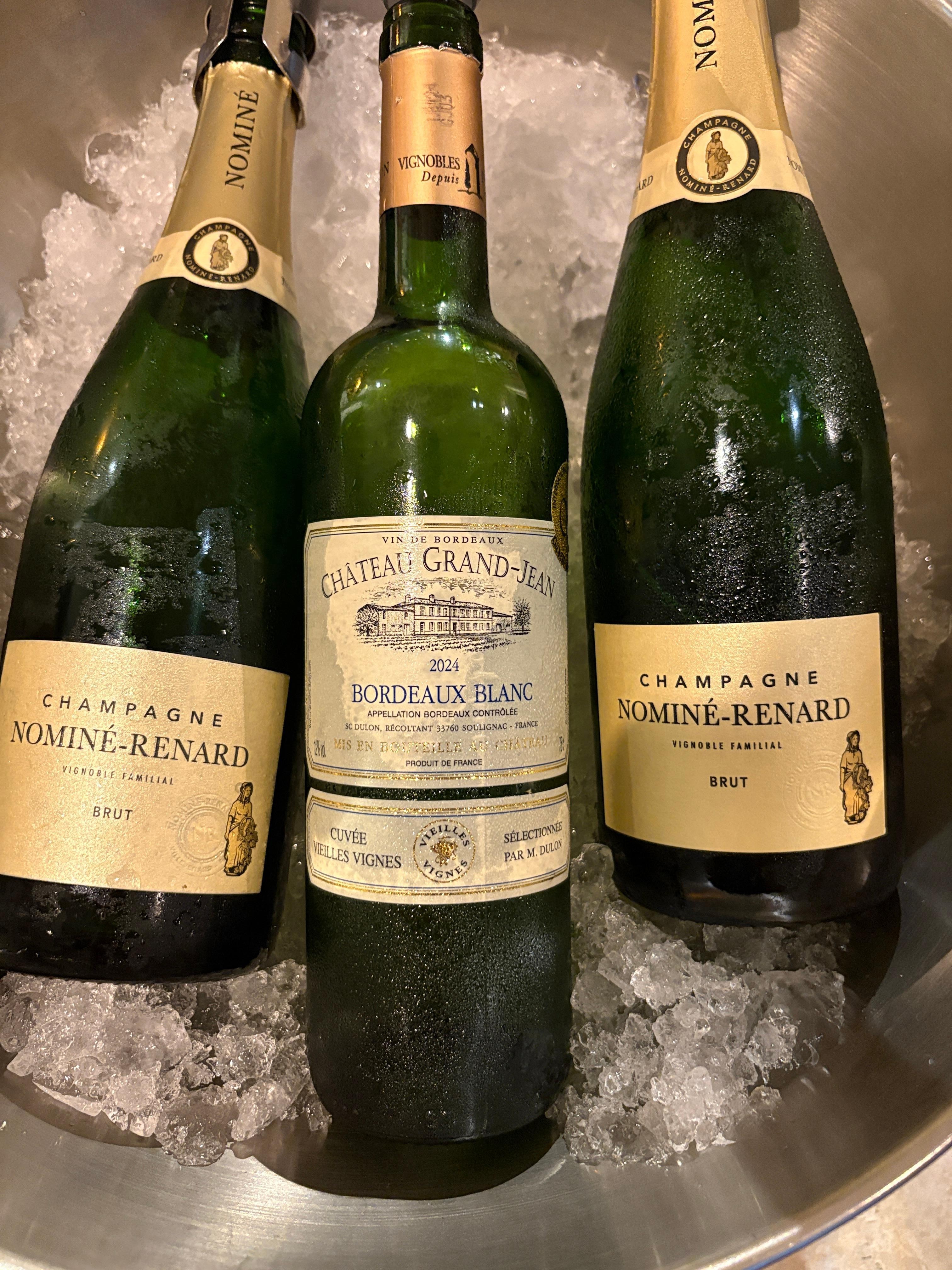 アペリティフ、シャンパン飲み放題