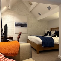 Super spacious king suite