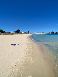 Rockingham Beach