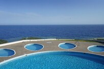 Swimming with a seaview