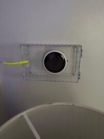 Locked thermostat. Not able to adjust temperature was freezing the all time.