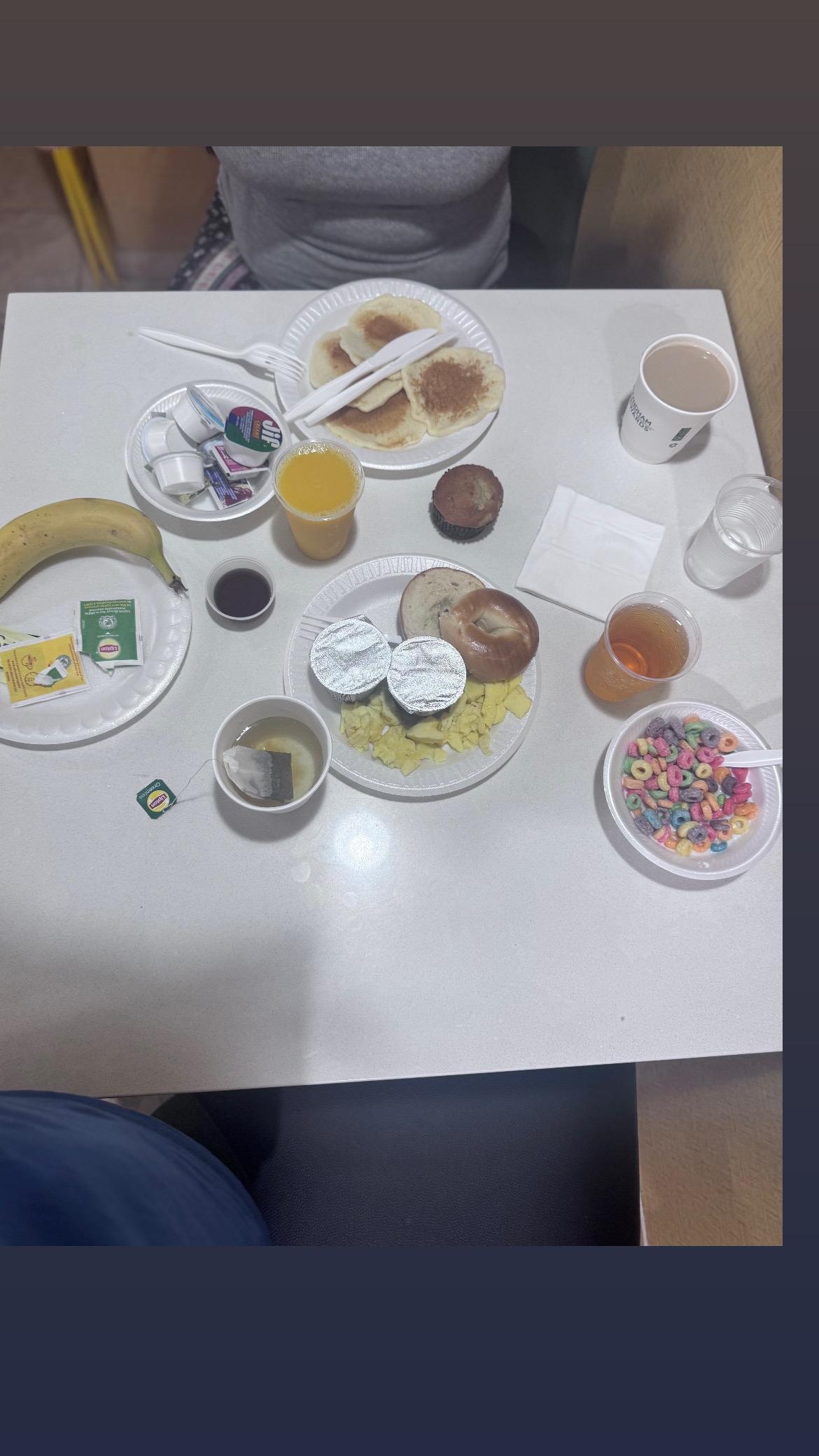 Breakfast 