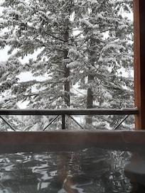 Hot tub after 4 days of powder.