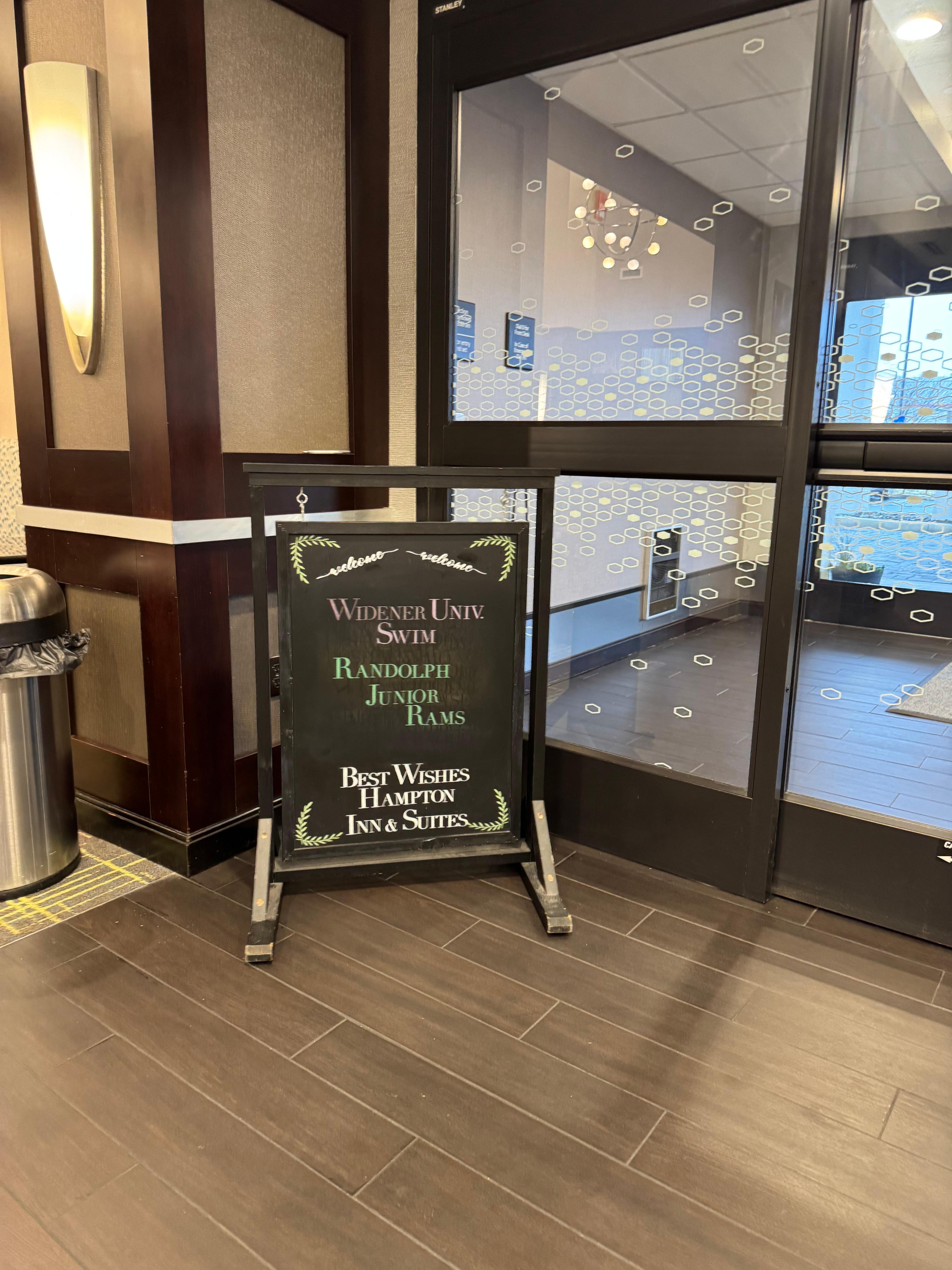 Swim Team stayed at this hotel 