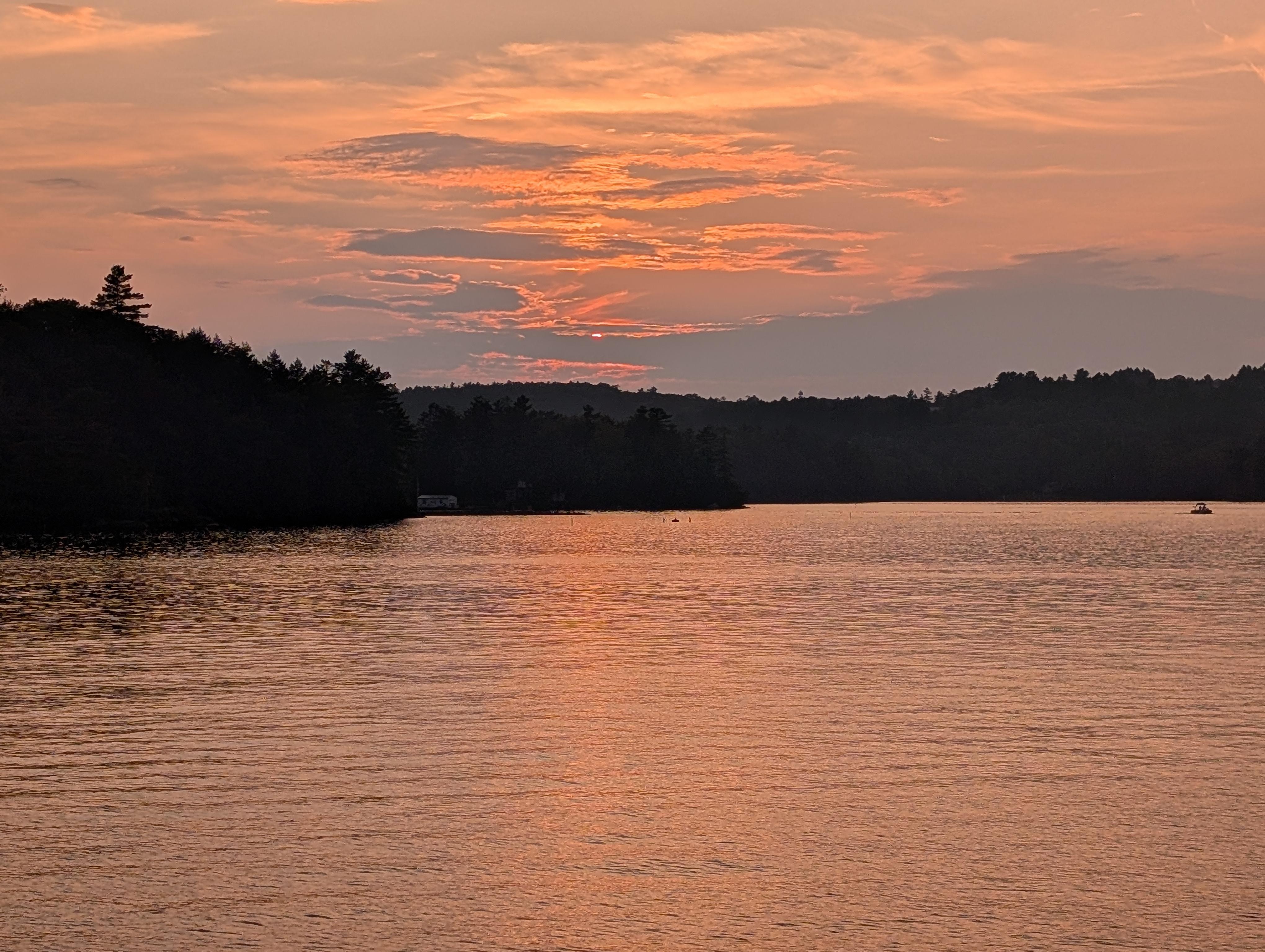 Sunset cruise on the lake