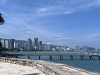 南側からGurneyホテル群