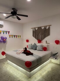 They decorated our room for our anniversary and birthdays 🥰
