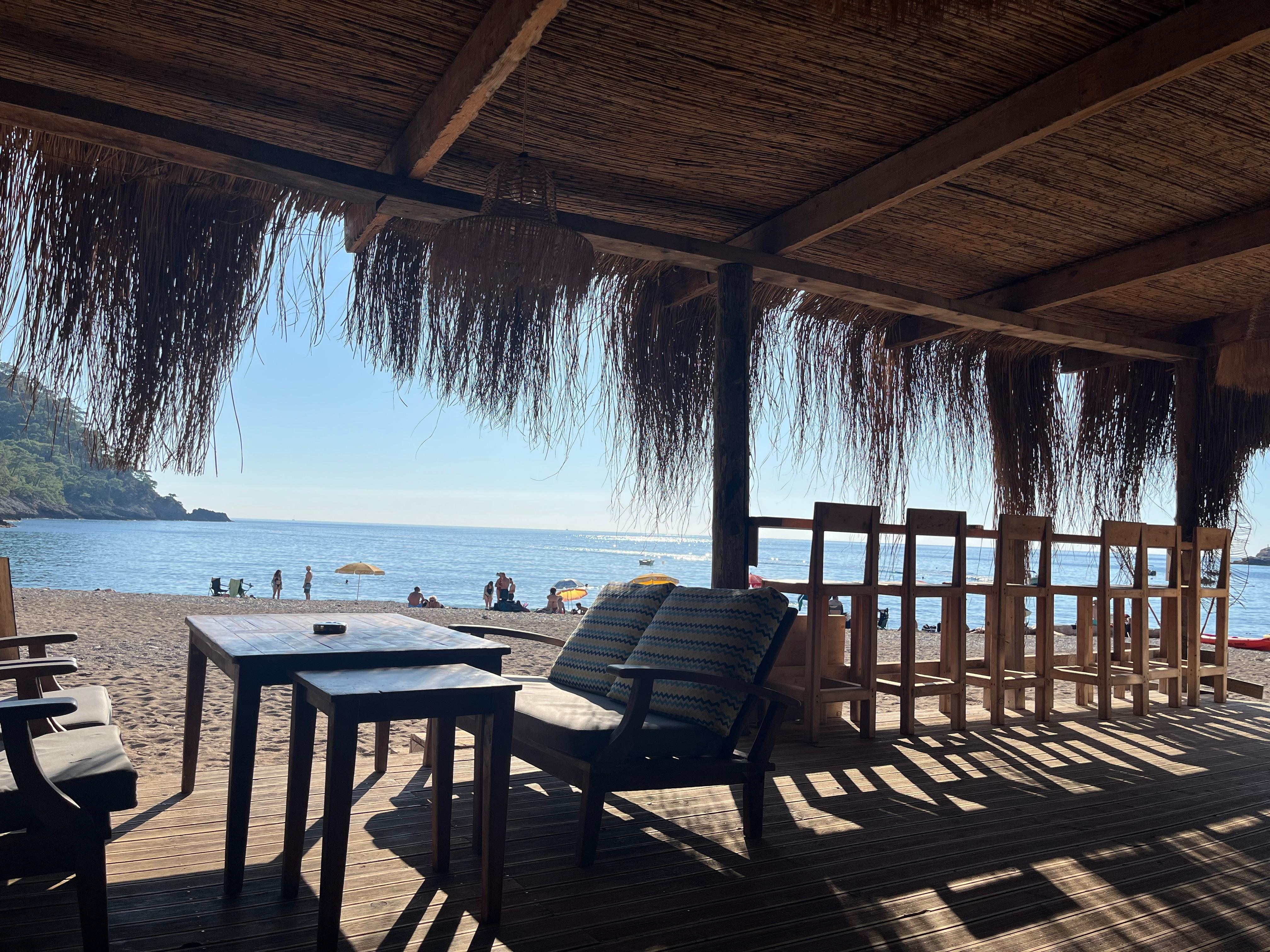 Beach bar