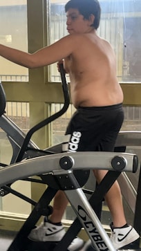 Angel tryna work out